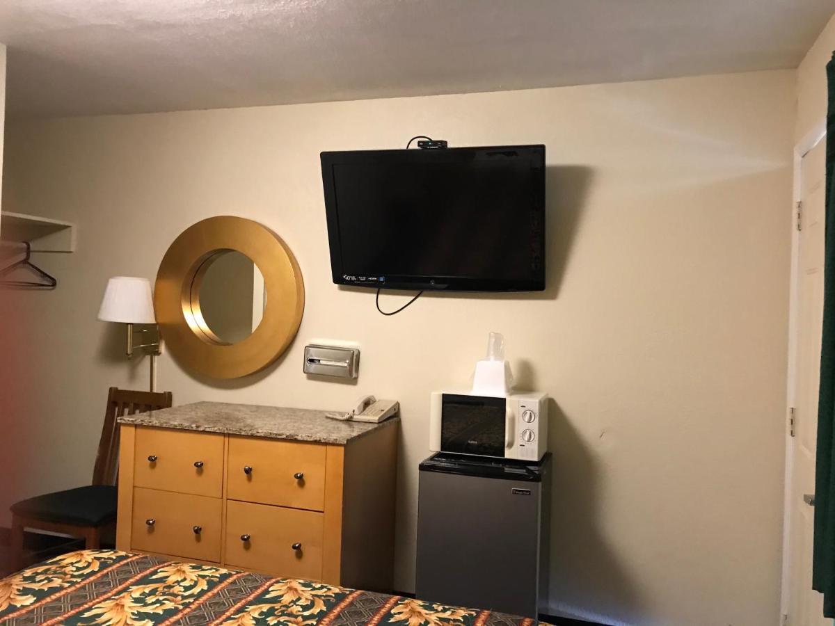 Budget Inn Паркер Экстерьер фото