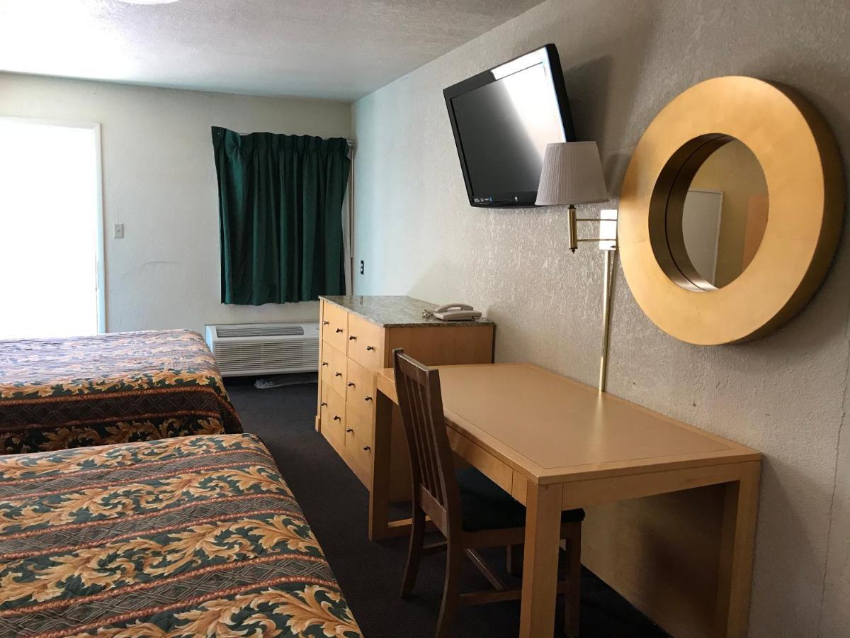 Budget Inn Паркер Экстерьер фото